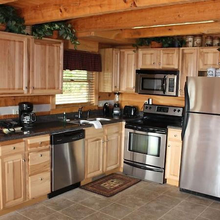 View! Private! Hot Tub,Pool Table,Fireplace,Relax! Sevierville Exteriör bild