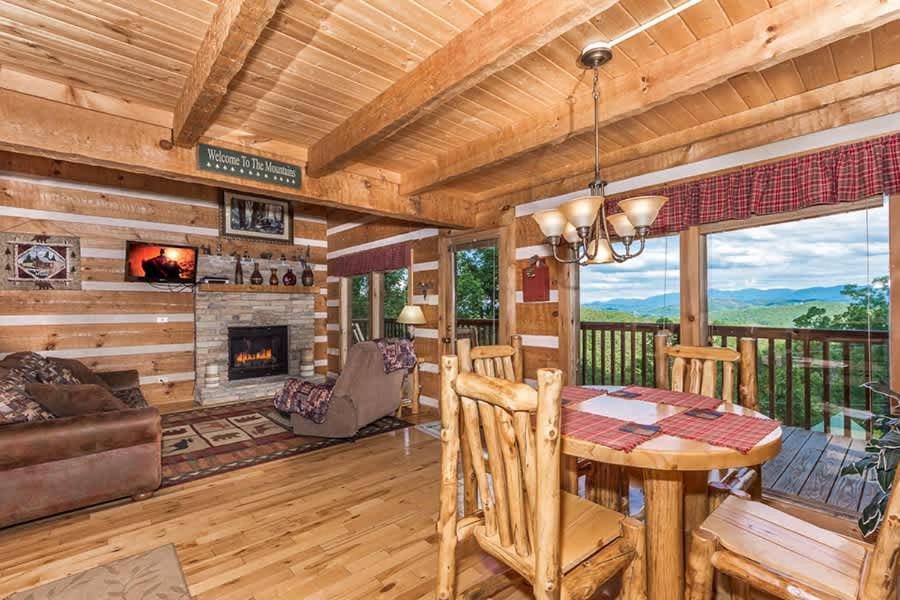 View! Private! Hot Tub,Pool Table,Fireplace,Relax! Sevierville Exteriör bild