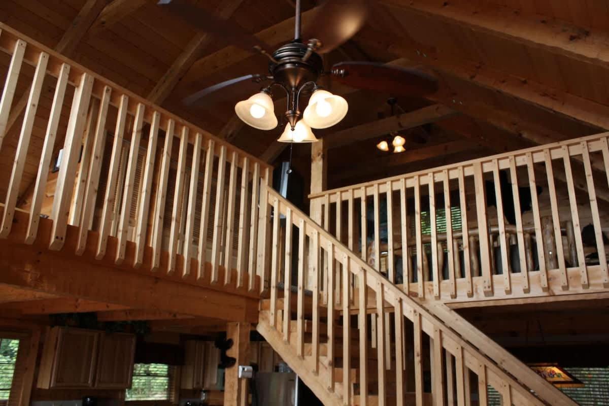 View! Private! Hot Tub,Pool Table,Fireplace,Relax! Sevierville Exteriör bild
